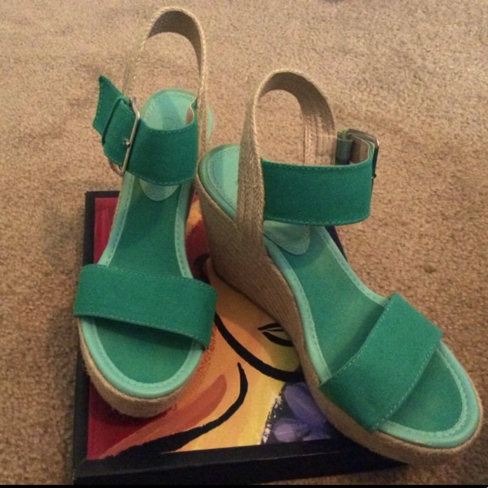 NY&Co Wedges